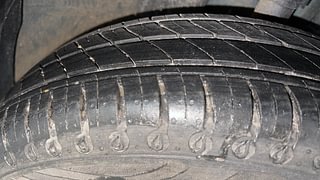 Used 2021 Renault Kwid CLIMBER 1.0 Opt Petrol Manual tyres RIGHT FRONT TYRE TREAD VIEW