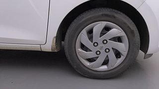 Used 2019 Hyundai New Santro 1.1 Sportz AMT Petrol Automatic tyres RIGHT FRONT TYRE RIM VIEW