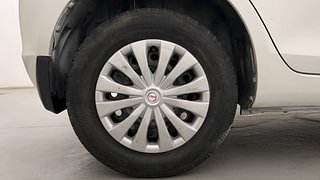 Used 2014 Maruti Suzuki Swift [2011-2017] VXi Petrol Manual tyres RIGHT REAR TYRE RIM VIEW