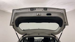 Used 2014 Maruti Suzuki Swift [2011-2017] VXi Petrol Manual interior DICKY DOOR OPEN VIEW