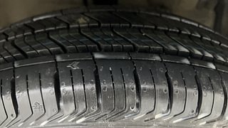 Used 2012 Maruti Suzuki Swift Dzire VXI Petrol Manual tyres RIGHT FRONT TYRE TREAD VIEW