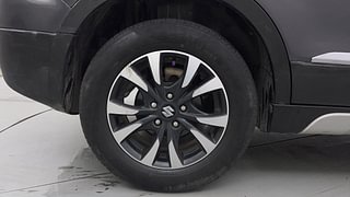 Used 2020 Maruti Suzuki S-Cross Zeta 1.5 AT Petrol Automatic tyres RIGHT REAR TYRE RIM VIEW