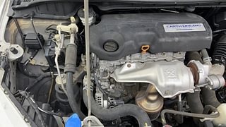 Used 2015 Honda City [2014-2017] V Diesel Diesel Manual engine ENGINE RIGHT SIDE VIEW