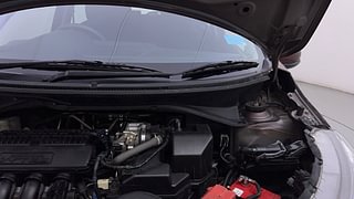Used 2018 Honda BR-V [2016-2020] V CVT Petrol Petrol Automatic engine ENGINE LEFT SIDE HINGE & APRON VIEW