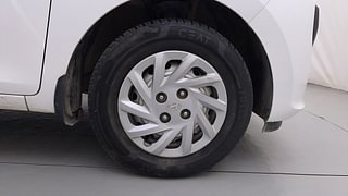 Used 2020 Hyundai New Santro 1.1 Magna AMT Petrol Automatic tyres RIGHT FRONT TYRE RIM VIEW