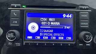 Used 2015 Honda City [2014-2017] V Diesel Diesel Manual top_features Integrated (in-dash) music system
