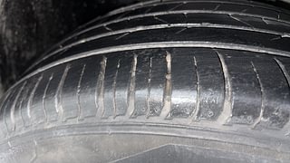 Used 2020 Maruti Suzuki S-Cross Zeta 1.5 AT Petrol Automatic tyres RIGHT FRONT TYRE TREAD VIEW