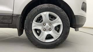 Used 2015 Ford EcoSport Trend 1.5L Ti-VCT Petrol Manual tyres RIGHT FRONT TYRE RIM VIEW