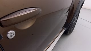 Used 2017 Renault Duster [2015-2019] 110 PS RXZ 4X2 MT Diesel Manual dents MINOR SCRATCH