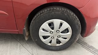 Used 2012 Hyundai i10 Sportz 1.2 AT Kappa2 Petrol Automatic tyres RIGHT FRONT TYRE RIM VIEW