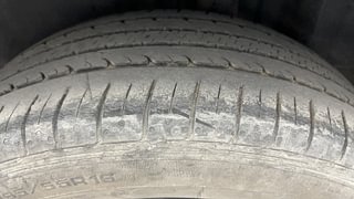 Used 2020 Skoda Rapid New [2020-2022] Ambition Petrol Petrol Manual tyres LEFT REAR TYRE TREAD VIEW