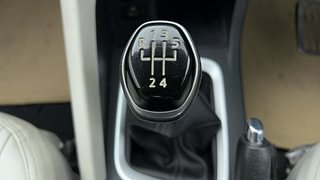 Used 2021 Nissan Magnite XV Petrol Manual interior GEAR  KNOB VIEW