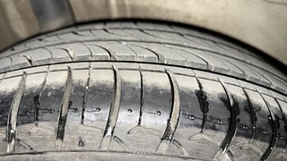 Used 2018 Maruti Suzuki Ignis [2017-2018] Alpha AMT Diesel Diesel Automatic tyres RIGHT REAR TYRE TREAD VIEW
