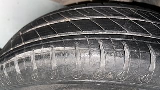 Used 2021 Renault Kwid CLIMBER 1.0 Opt Petrol Manual tyres RIGHT REAR TYRE TREAD VIEW