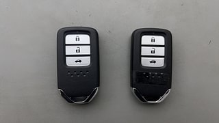 Used 2019 Honda City [2017-2020] V CVT Petrol Automatic extra CAR KEY VIEW