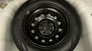 Used 2018 Hyundai Eon [2011-2018] Sportz Petrol Manual tyres SPARE TYRE VIEW