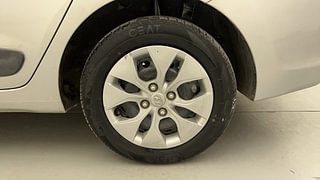 Used 2015 Hyundai Xcent [2014-2017] S Petrol Petrol Manual tyres LEFT REAR TYRE RIM VIEW