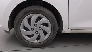 Used 2019 Hyundai New Santro 1.1 Sportz AMT Petrol Automatic tyres LEFT FRONT TYRE RIM VIEW