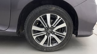 Used 2019 Honda City [2017-2020] V CVT Petrol Automatic tyres RIGHT FRONT TYRE RIM VIEW