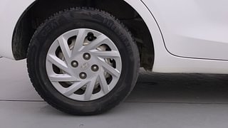 Used 2020 Hyundai New Santro 1.1 Magna AMT Petrol Automatic tyres RIGHT REAR TYRE RIM VIEW