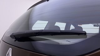 Used 2017 Renault Duster [2015-2019] 110 PS RXZ 4X2 MT Diesel Manual top_features Rear wiper