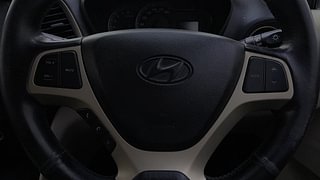 Used 2019 Hyundai New Santro 1.1 Sportz AMT Petrol Automatic top_features Steering mounted controls