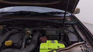 Used 2017 Renault Duster [2015-2019] 110 PS RXZ 4X2 MT Diesel Manual engine ENGINE LEFT SIDE HINGE & APRON VIEW