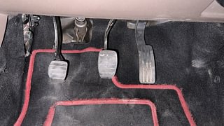 Used 2017 Renault Duster [2015-2019] 110 PS RXZ 4X2 MT Diesel Manual interior PEDALS VIEW