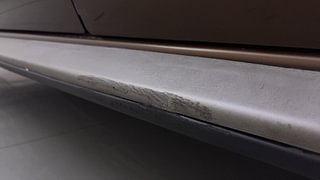 Used 2017 Renault Duster [2015-2019] 110 PS RXZ 4X2 MT Diesel Manual dents MINOR SCRATCH