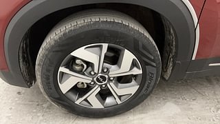 Used 2021 Kia Sonet HTX Plus 1.5 Dual Tone Diesel Manual tyres LEFT FRONT TYRE RIM VIEW