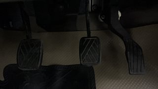 Used 2014 Maruti Suzuki Swift Dzire VXI Petrol Manual interior PEDALS VIEW