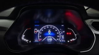 Used 2024 Renault Kiger RXZ MT Petrol Manual interior CLUSTERMETER VIEW