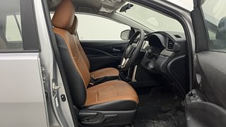Used 2019 Toyota Innova Crysta [2016-2020] 2.4 G Diesel Manual interior RIGHT SIDE FRONT DOOR CABIN VIEW
