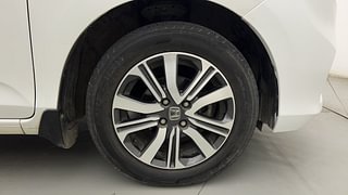 Used 2022 Honda Amaze 1.2 VX CVT i-VTEC Petrol Automatic tyres RIGHT FRONT TYRE RIM VIEW