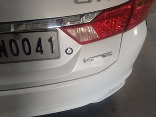 Used 2015 Honda City [2014-2017] V Diesel Diesel Manual dents MINOR SCRATCH