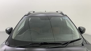 Used 2024 Renault Kiger RXZ MT Petrol Manual exterior FRONT WINDSHIELD VIEW
