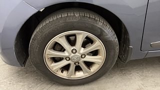 Used 2016 Hyundai Grand i10 Asta AT 1.2 Kappa VTVT Petrol Automatic tyres LEFT FRONT TYRE RIM VIEW