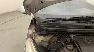 Used 2015 Hyundai Grand i10 [2013-2017] Asta 1.2 Kappa VTVT Petrol Manual engine ENGINE RIGHT SIDE HINGE & APRON VIEW