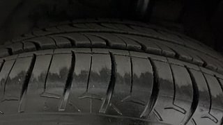 Used 2014 Tata Zest [2014-2019] XMA Diesel Diesel Automatic tyres LEFT FRONT TYRE TREAD VIEW