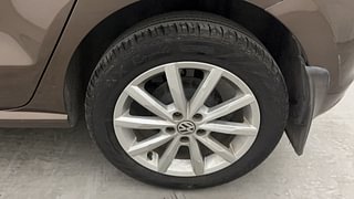 Used 2019 Volkswagen Polo [2017-2020] Highline Plus 1.5 (D) Diesel Manual tyres LEFT REAR TYRE RIM VIEW