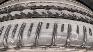Used 2020 Hyundai Elite i20 [2018-2020] Asta (O) CVT Petrol Automatic tyres RIGHT FRONT TYRE TREAD VIEW