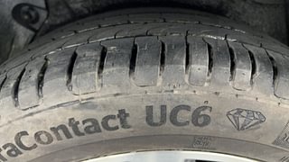 Used 2017 Hyundai Fluidic Verna 4S [2015-2018] 1.6 VTVT SX Petrol Manual tyres RIGHT REAR TYRE TREAD VIEW