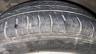 Used 2016 Hyundai Grand i10 Asta 1.2 Kappa VTVT (O) Petrol Manual tyres RIGHT REAR TYRE TREAD VIEW
