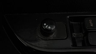 Used 2017 Maruti Suzuki Wagon R 1.0 [2010-2019] VXi Petrol Manual top_features Adjustable ORVM
