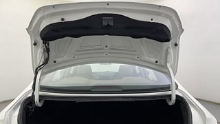 Used 2017 Hyundai Fluidic Verna 4S [2015-2018] 1.6 VTVT SX Petrol Manual interior DICKY DOOR OPEN VIEW