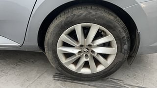 Used 2018 Skoda Superb [2016-2020] L&K TDI AT Diesel Automatic tyres LEFT REAR TYRE RIM VIEW