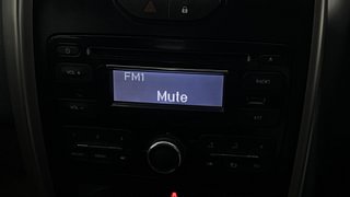 Used 2016 Renault Duster [2015-2020] RXL Petrol Petrol Manual top_features Integrated (in-dash) music system