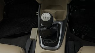 Used 2013 Honda City [2011-2014] 1.5 S MT Petrol Manual interior GEAR  KNOB VIEW