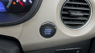 Used 2016 Hyundai Grand i10 Asta 1.2 Kappa VTVT (O) Petrol Manual top_features Keyless start