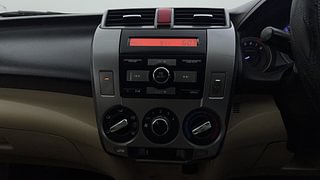 Used 2013 Honda City [2011-2014] 1.5 S MT Petrol Manual interior MUSIC SYSTEM & AC CONTROL VIEW